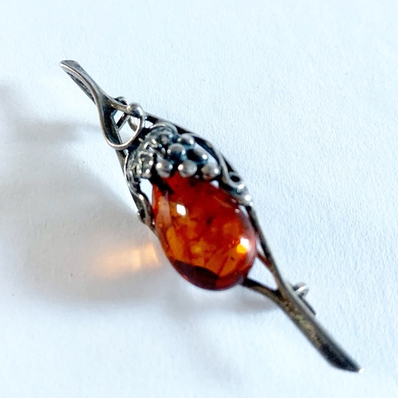 Vintage Jewelry - Vintage Sterling Silver Amber Brooch with Grapes Motif